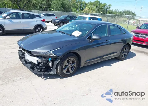 2022 Kia K5 Lxs из США, поврежденный, VIN 5XXG14J22NG160700